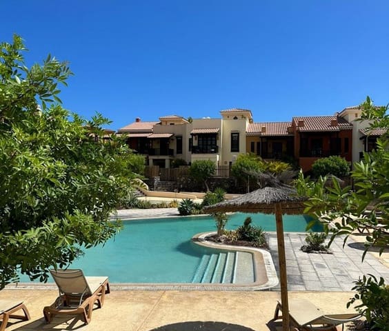 3 soveværelse Finca/Landehus til salg i Golf del Sur, San Miguel de Abona med swimmingpool - € 560.000 (Ref: 9357304)