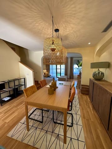 3 soveværelse Finca/Landehus til salg i Golf del Sur, San Miguel de Abona med swimmingpool - € 560.000 (Ref: 9357304)