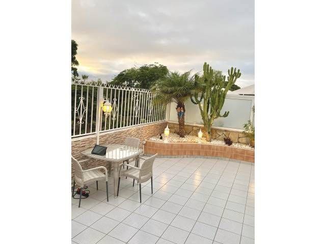 3 sovrum Hus till salu i Costa Adeje med pool - 395 000 € (Ref: 9357309)