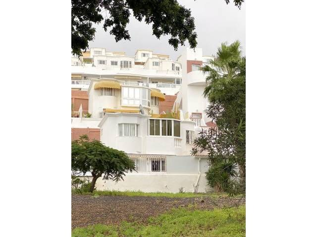 3 sovrum Hus till salu i Costa Adeje med pool - 395 000 € (Ref: 9357309)