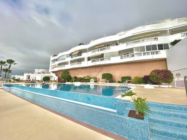 3 sovrum Hus till salu i Costa Adeje med pool - 395 000 € (Ref: 9357309)