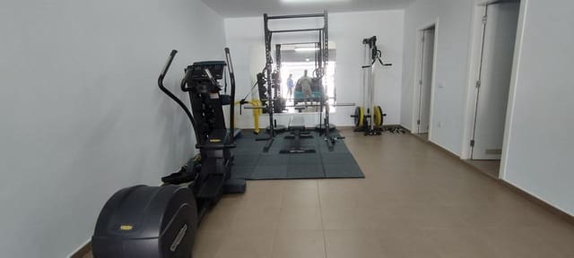 3 soveværelse Villa til salg i La Caldera, Adeje med garage - € 1.400.000 (Ref: 9357312)