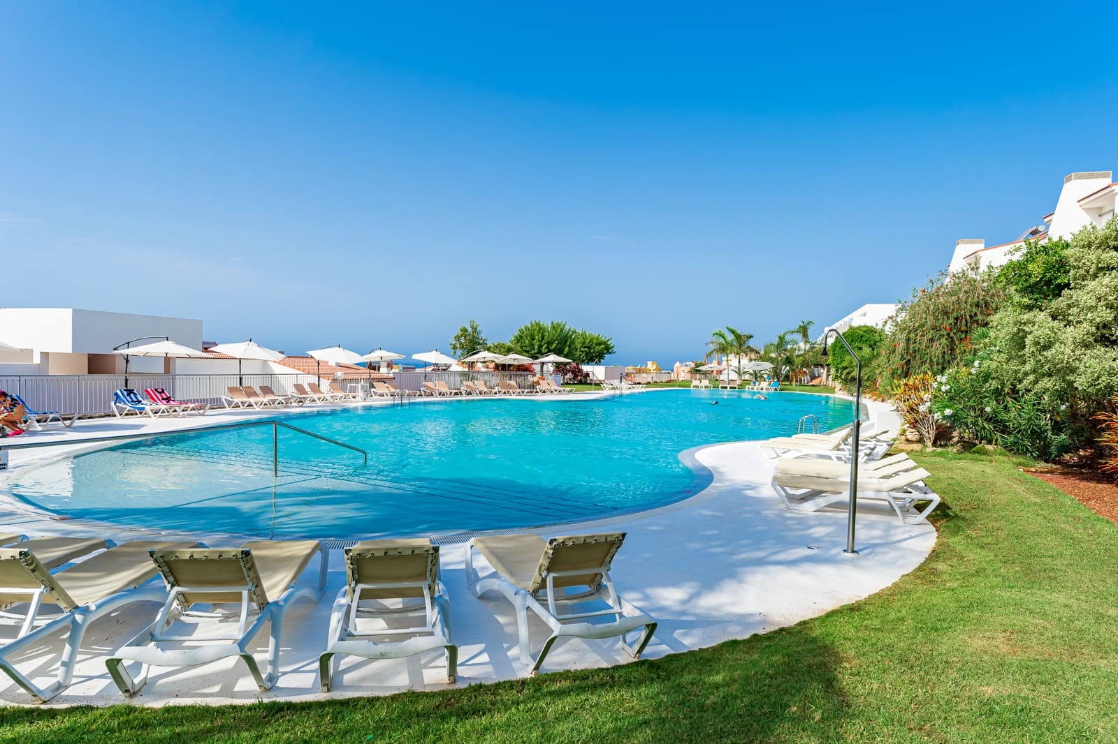 3 soverom Villa til salgs i La Caleta Adeje med svømmebasseng garasje - € 955 000 (Ref: 9357327)