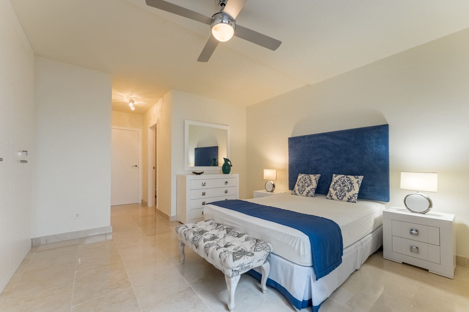 3 soverom Villa til salgs i La Caleta Adeje med svømmebasseng garasje - € 955 000 (Ref: 9357327)