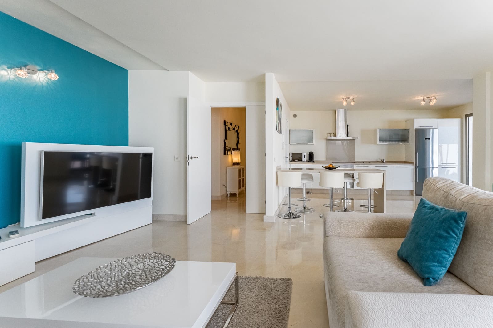 3 soverom Villa til salgs i La Caleta Adeje med svømmebasseng garasje - € 955 000 (Ref: 9357327)