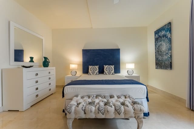 3 soverom Villa til salgs i La Caleta Adeje, Adeje med svømmebasseng garasje - € 955 000 (Ref: 9357327)