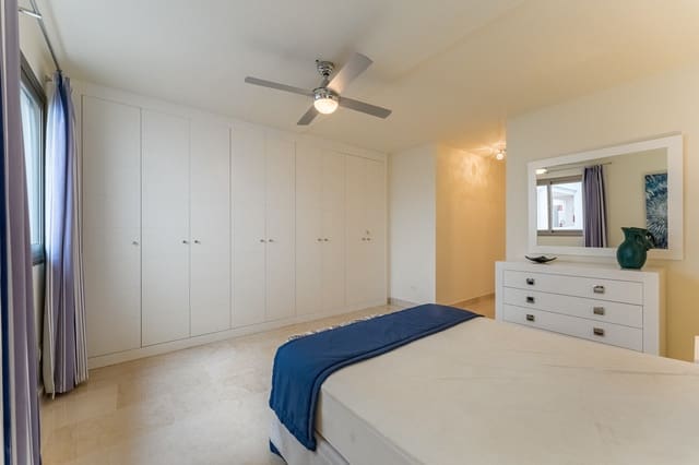 3 soverom Villa til salgs i La Caleta Adeje, Adeje med svømmebasseng garasje - € 955 000 (Ref: 9357327)