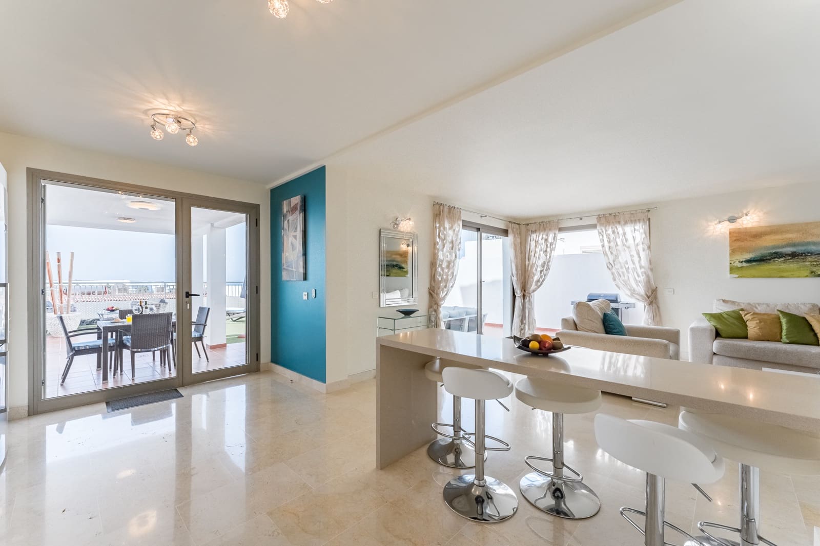 3 soverom Villa til salgs i La Caleta Adeje med svømmebasseng garasje - € 955 000 (Ref: 9357327)