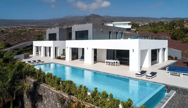 Undeveloped Land for sale in Callao Salvaje, Adeje - € 495,000 (Ref: 9357328)