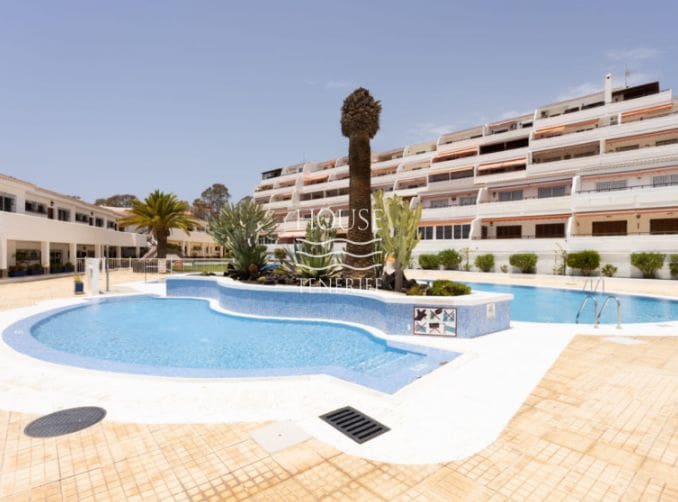 4 camera da letto Attico in vendita in Playa de las Americas con piscina garage - 685.000 € (Rif: 9357330)