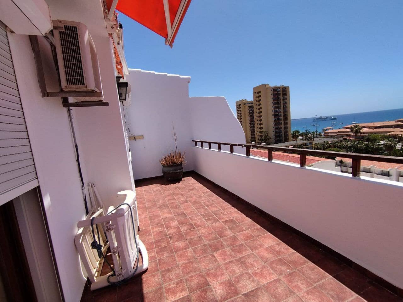 4 camera da letto Attico in vendita in Playa de las Americas con piscina garage - 685.000 € (Rif: 9357330)