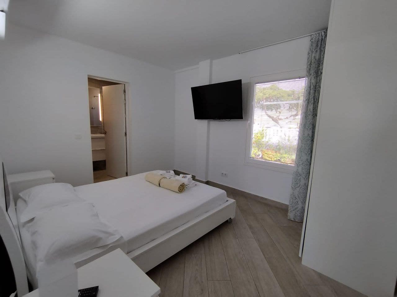 5 soveværelse Villa til salg i Adeje med swimmingpool garage - € 1.500.000 (Ref: 9357346)