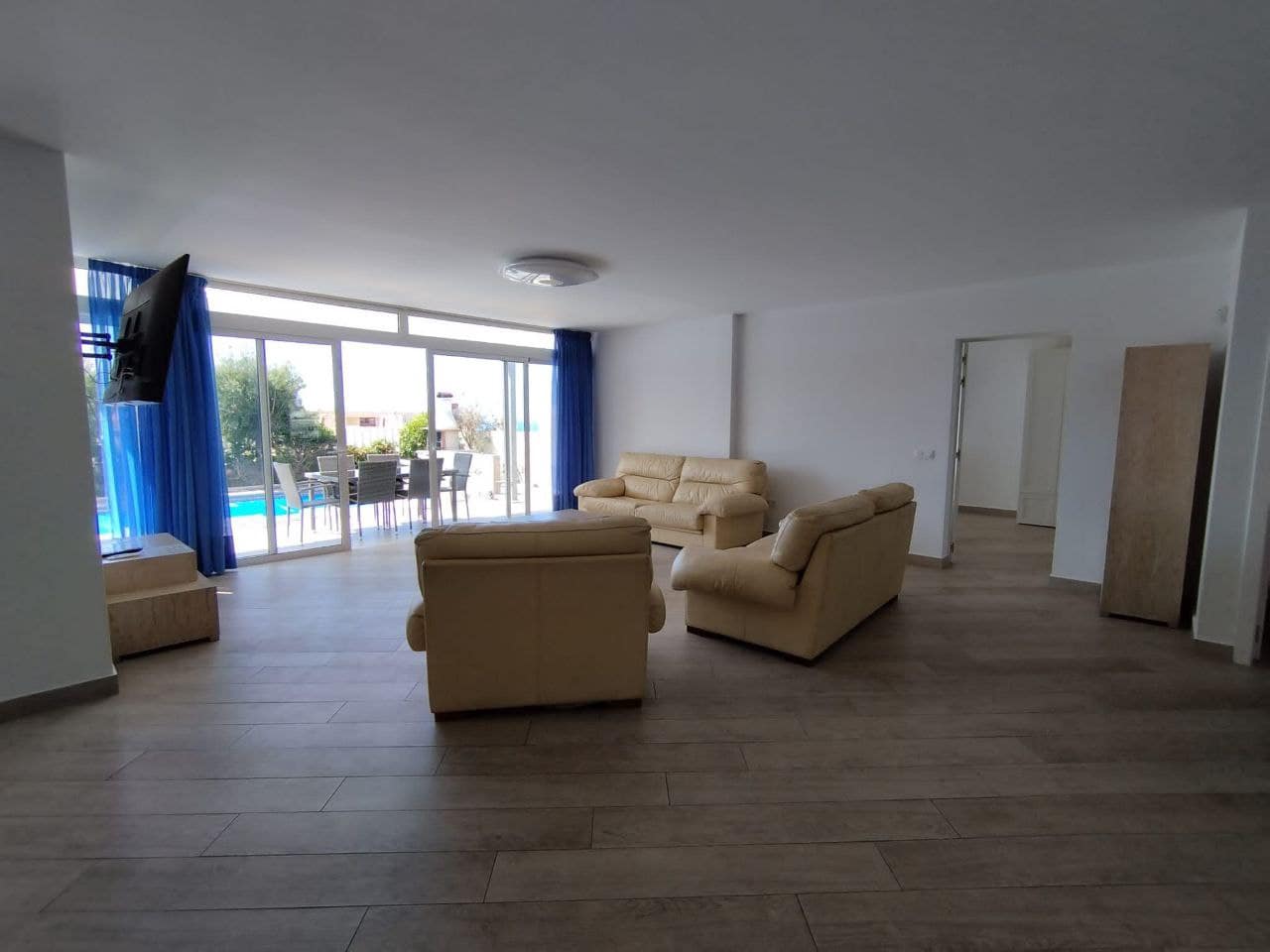 5 soveværelse Villa til salg i Adeje med swimmingpool garage - € 1.500.000 (Ref: 9357346)