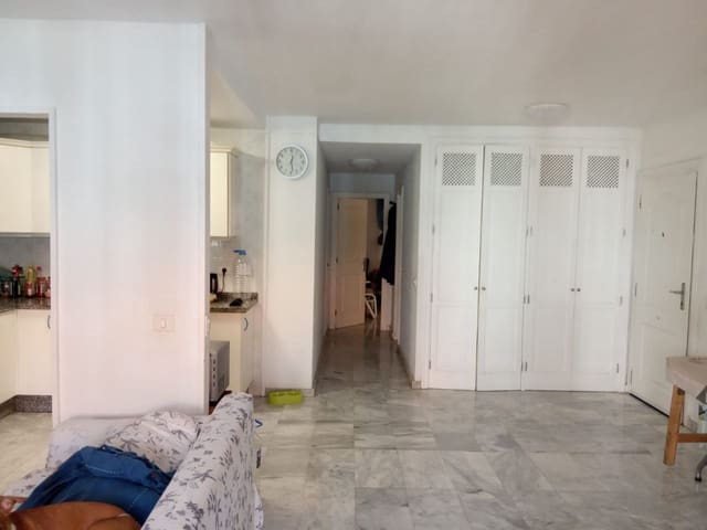 2 soveværelse Lejlighed til salg i Los Cristianos, Arona med swimmingpool - € 285.000 (Ref: 9357349)