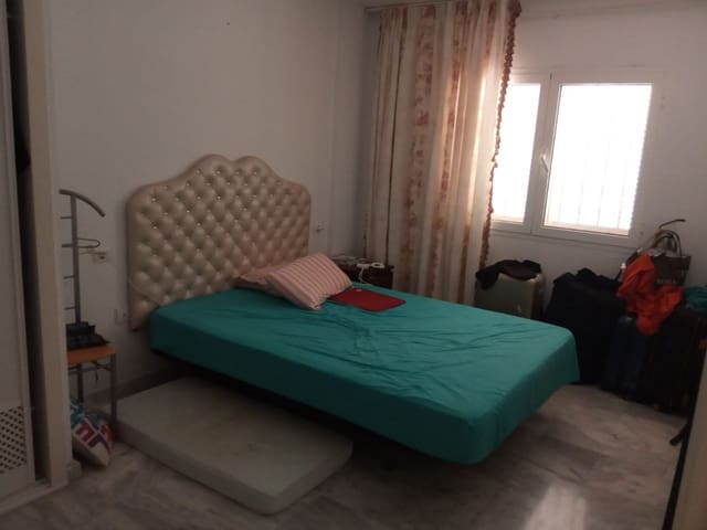 2 soveværelse Lejlighed til salg i Los Cristianos, Arona med swimmingpool - € 285.000 (Ref: 9357349)