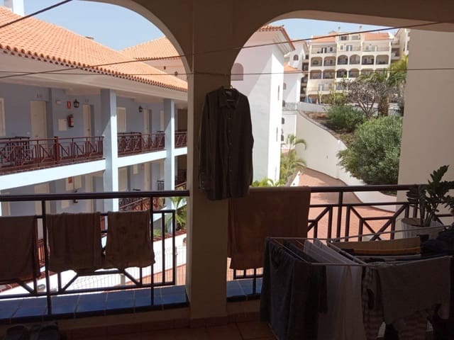 2 soveværelse Lejlighed til salg i Los Cristianos, Arona med swimmingpool - € 285.000 (Ref: 9357349)