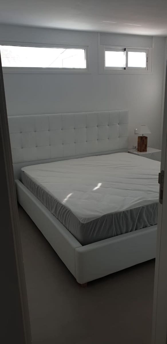 2 bedroom Apartment for sale in Arona with pool garage - € 369,000 (Ref: 9357353)