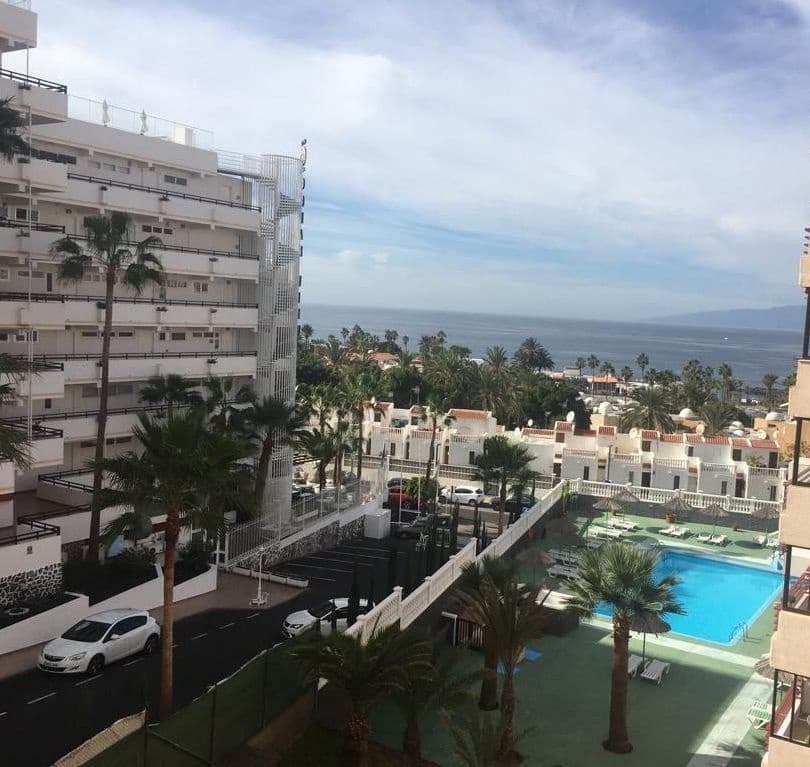 1 soverom Leilighet til salgs i Adeje med svømmebasseng garasje - € 200 000 (Ref: 9357354)