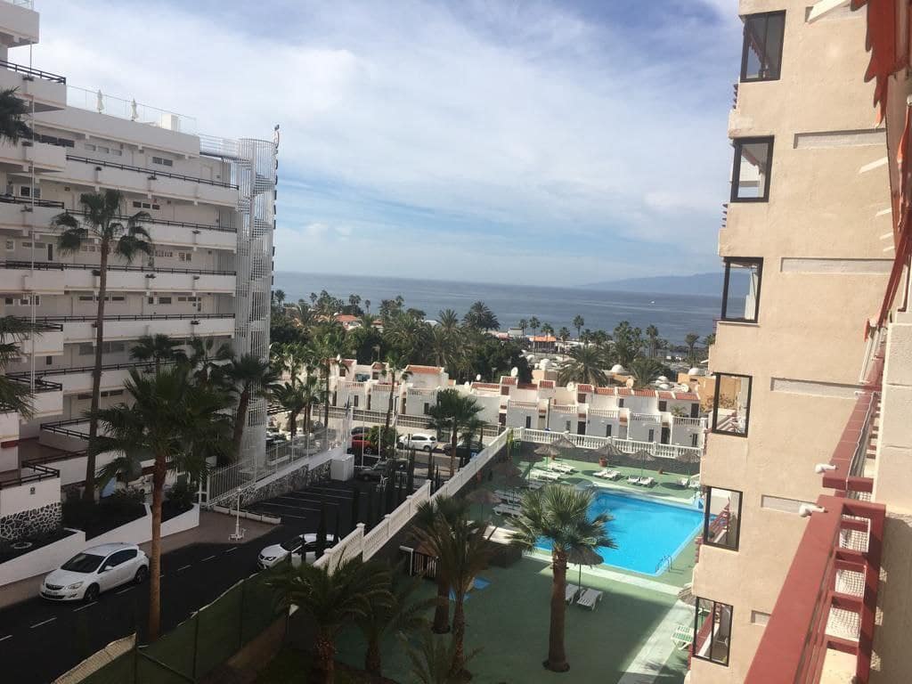 1 soverom Leilighet til salgs i Adeje med svømmebasseng garasje - € 200 000 (Ref: 9357354)