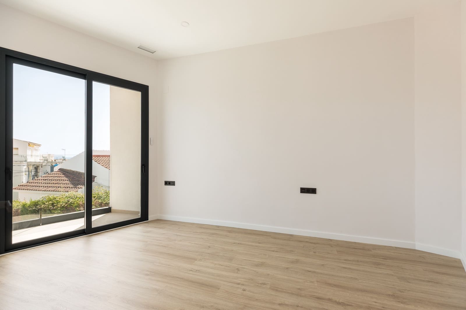 Casa de 4 habitaciones en Calafell en venta con piscina - 780.000 € (Ref: 10059077)