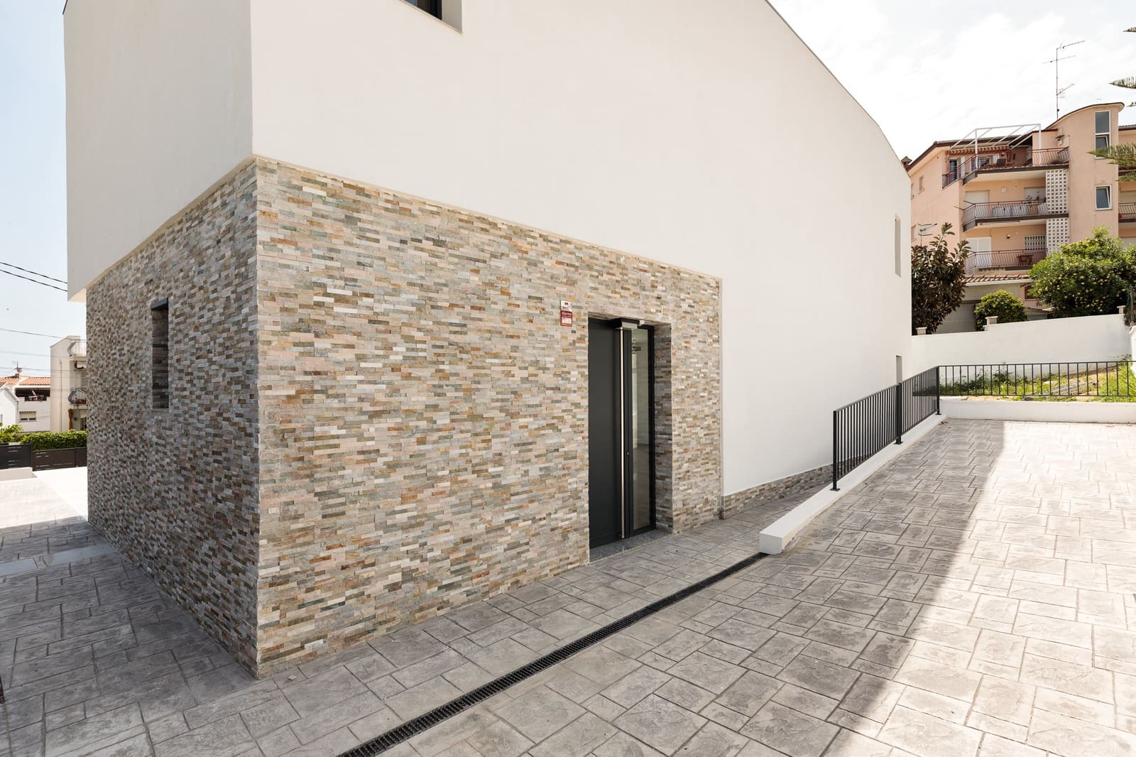 Casa de 4 habitaciones en Calafell en venta con piscina - 780.000 € (Ref: 10059077)