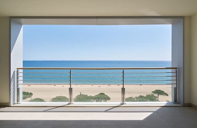 3 sypialnia Mieszkanie na sprzedaż w Castell-Platja d'Aro z basenem garażem - 1 495 000 € (Ref: 10059447)