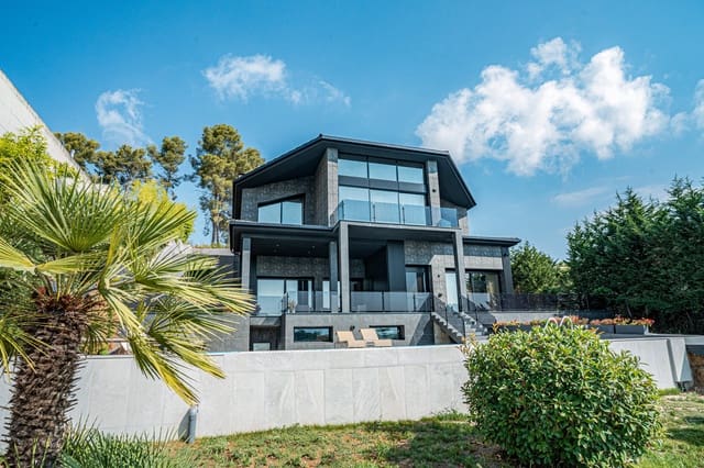 Casa de 5 habitaciones en Cerdanyola del Vallès en venta con piscina garaje - 4.900.000 € (Ref: 10059449)