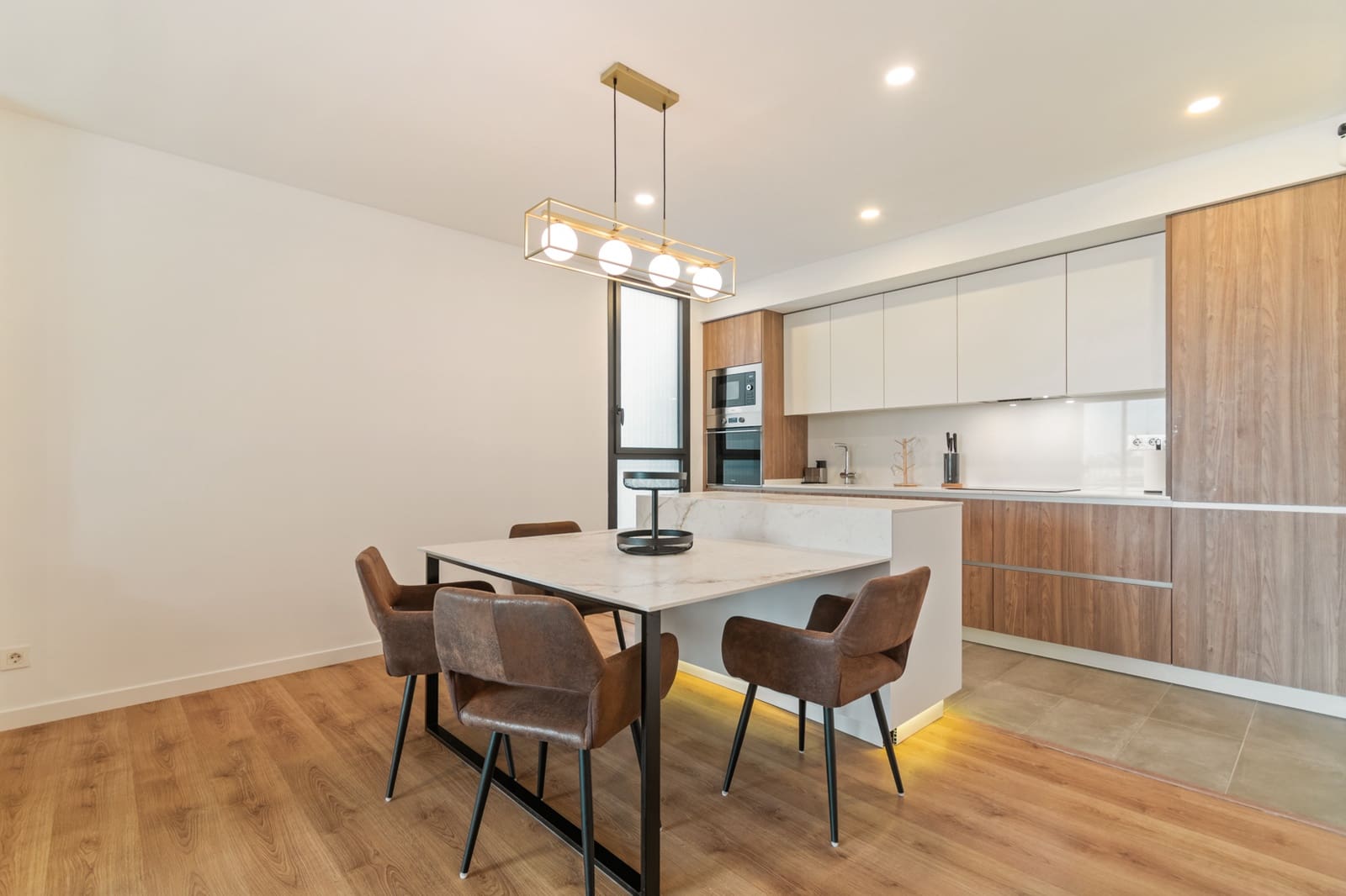 3 quarto Apartamento para venda em Badalona com piscina garagem - 715 000 € (Ref: 10153642)