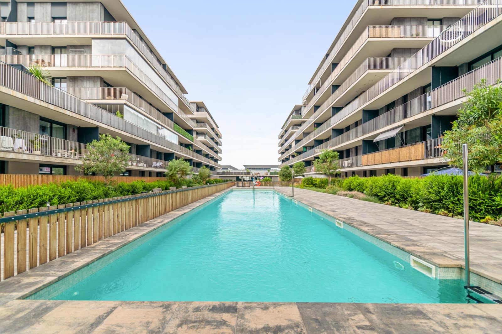 3 quarto Apartamento para venda em Badalona com piscina garagem - 715 000 € (Ref: 10153642)
