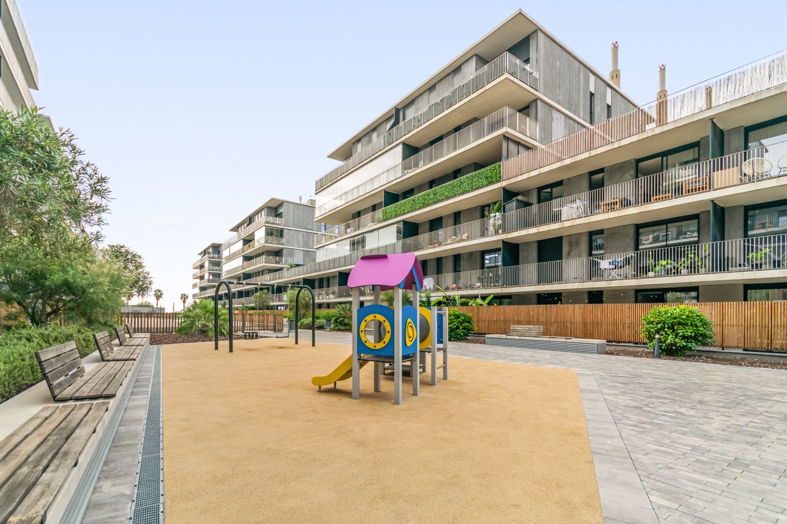 3 quarto Apartamento para venda em Badalona com piscina garagem - 715 000 € (Ref: 10153642)