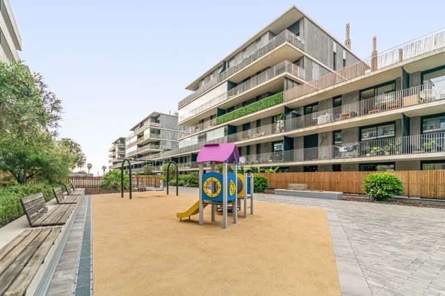 3 quarto Apartamento para venda em Badalona com piscina garagem - 715 000 € (Ref: 10153642)
