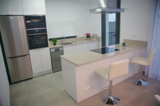 3 sypialnia Willa na sprzedaż w Los Montesinos z basenem - 370 800 € (Ref: 6000231)