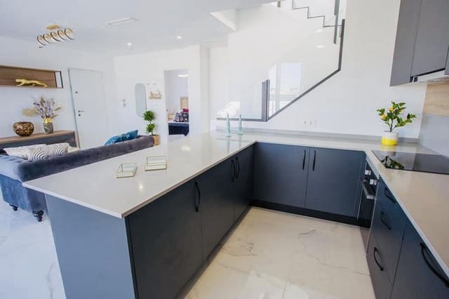 3 sypialnia Willa na sprzedaż w Los Montesinos z basenem - 332 900 € (Ref: 6000243)