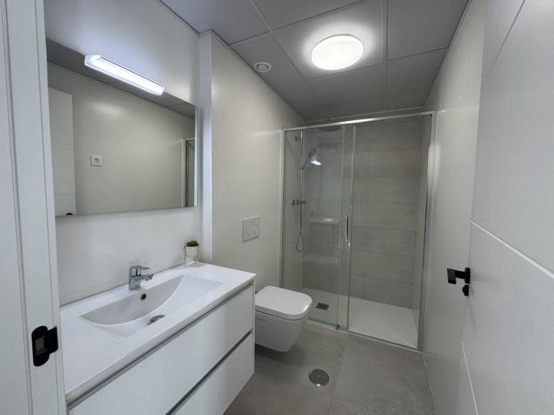 2 soverom Hus til salgs i Roldan med svømmebasseng - € 314 900 (Ref: 9270438)