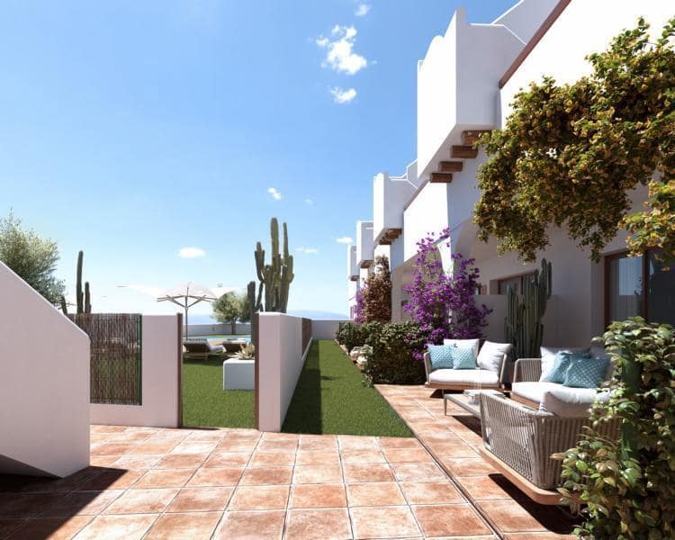 Apartamento de 2 habitaciones en Pilar de la Horadada en venta - 239.900 € (Ref: 9270451)