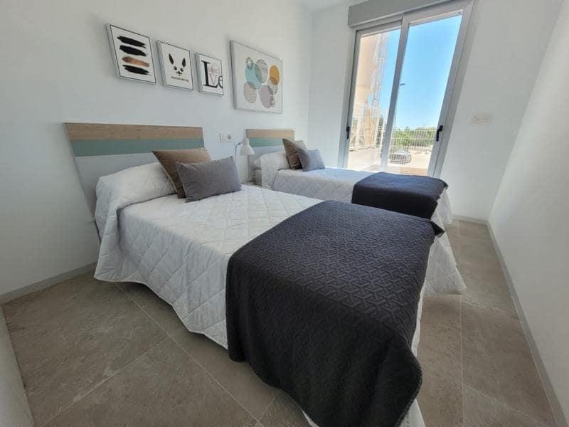 3 sovrum Lägenhet till salu i Torrevieja - 286 700 € (Ref: 9270471)