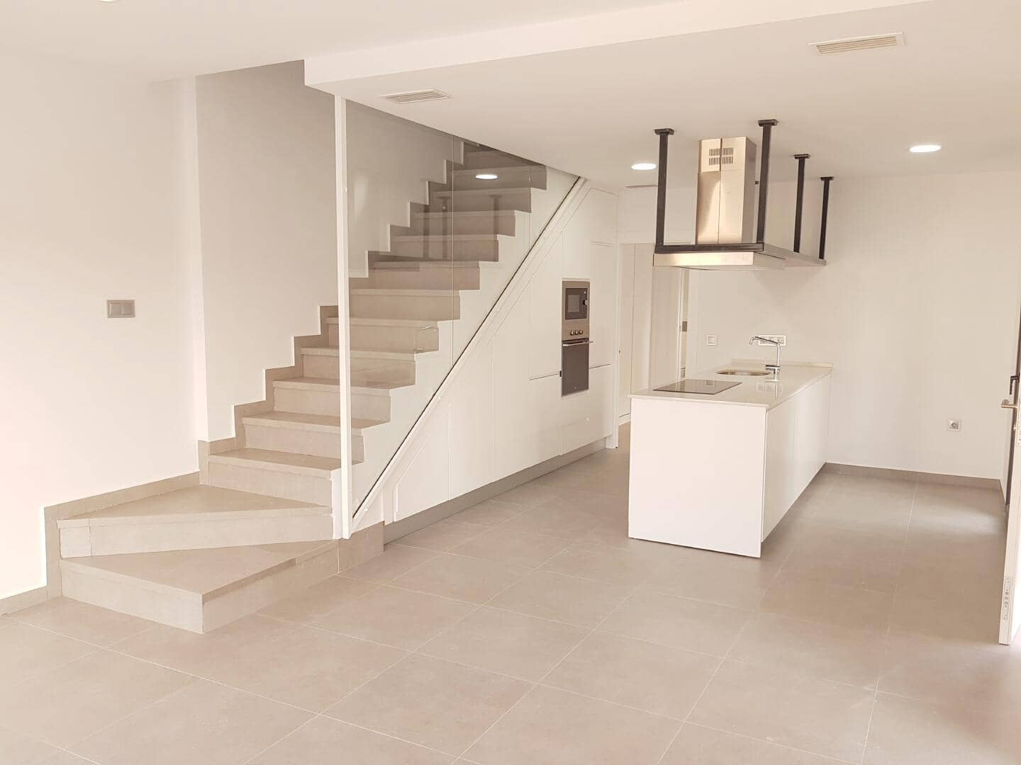 3 sovrum Hus till salu i Daya Nueva med pool - 290 000 € (Ref: 9270495)