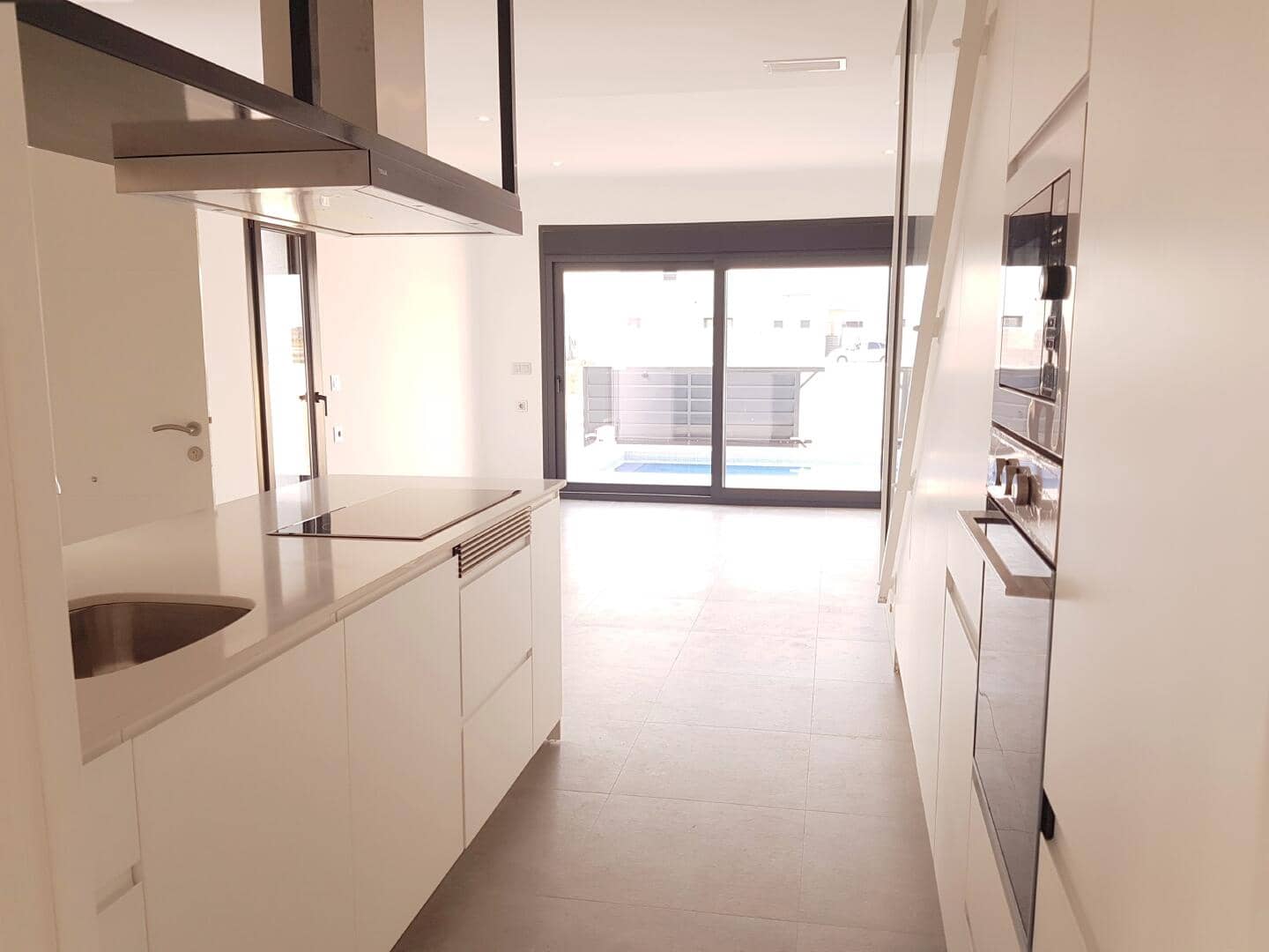 3 sovrum Hus till salu i Daya Nueva med pool - 290 000 € (Ref: 9270495)