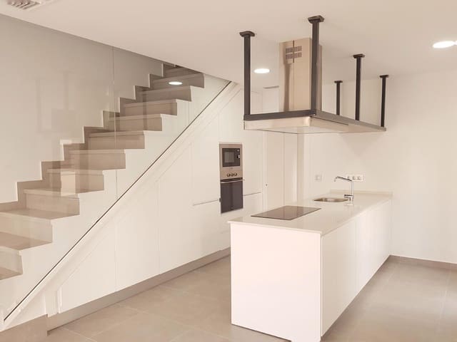 3 sovrum Hus till salu i Daya Nueva med pool - 290 000 € (Ref: 9270495)