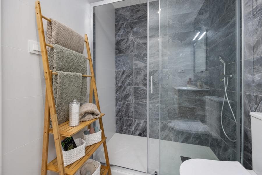 2 bedroom Apartment for sale in San Miguel de Salinas - € 219,000 (Ref: 9308753)