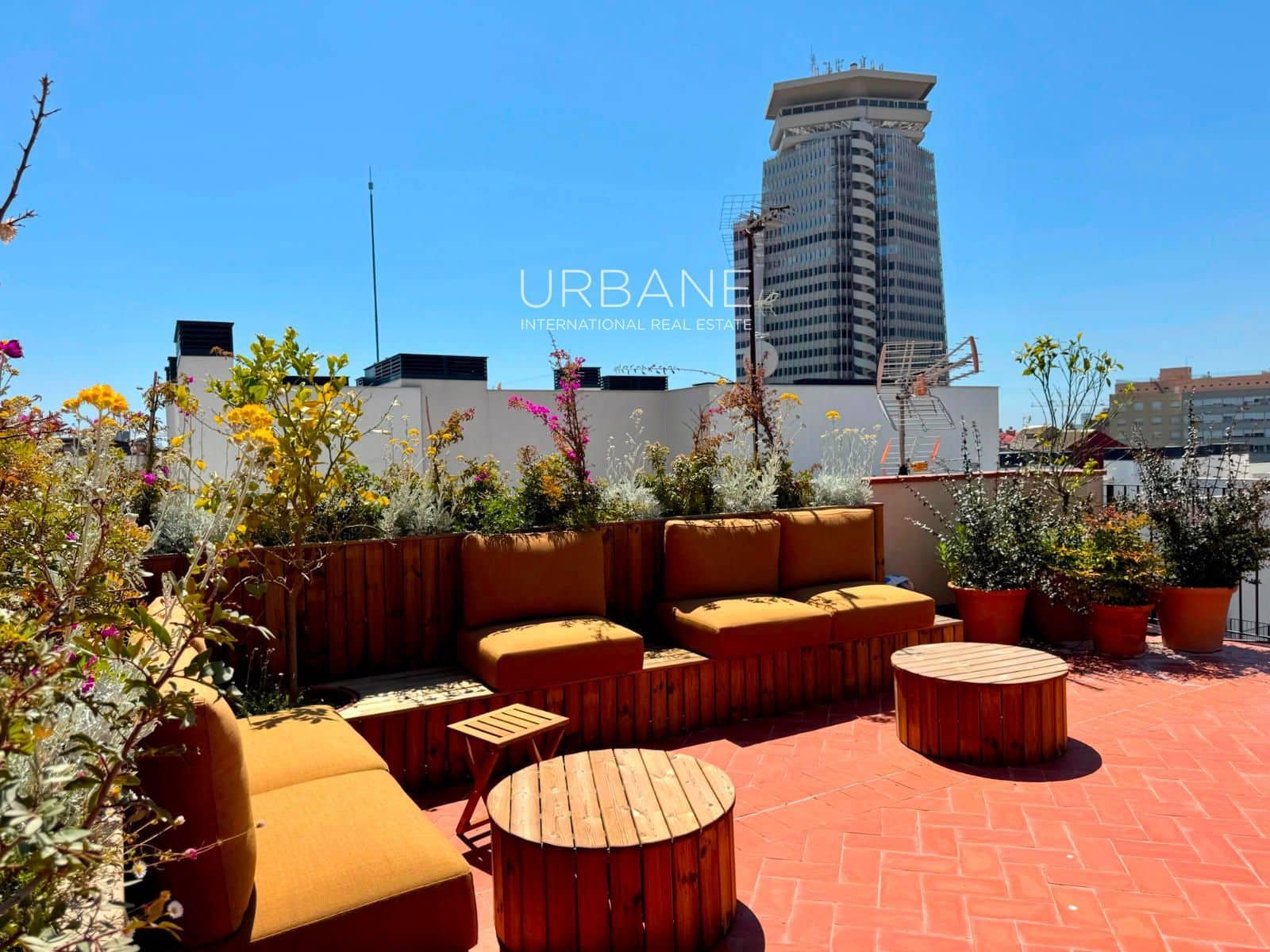 Appartement de 1 chambre à louer à Barcelone ville - 1 550 € (Ref: 10007763)
