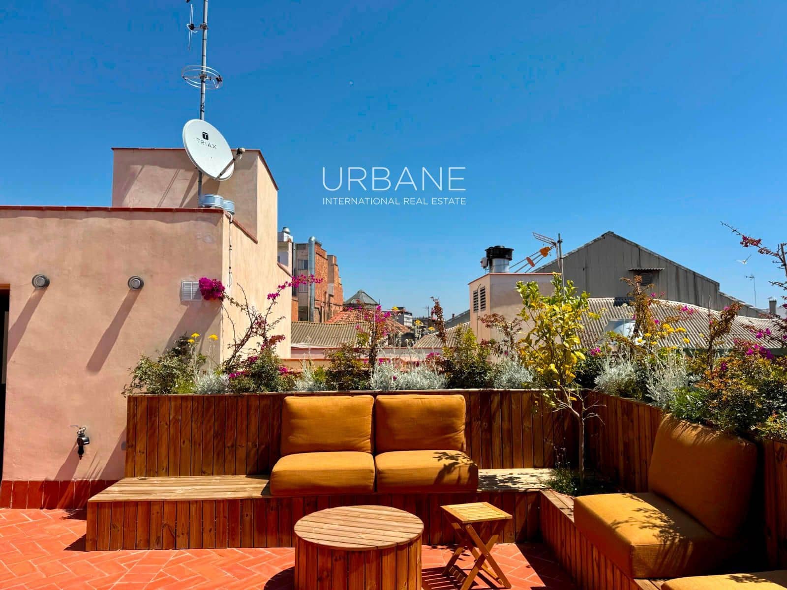Appartement de 1 chambre à louer à Barcelone ville - 1 550 € (Ref: 10007763)
