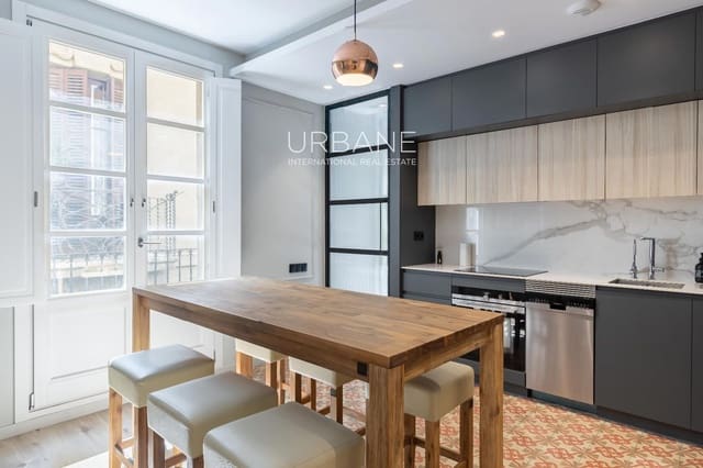 2 soverom Leilighet til salgs i El Barri Gòtic, Barcelona by - € 499 000 (Ref: 10042217)