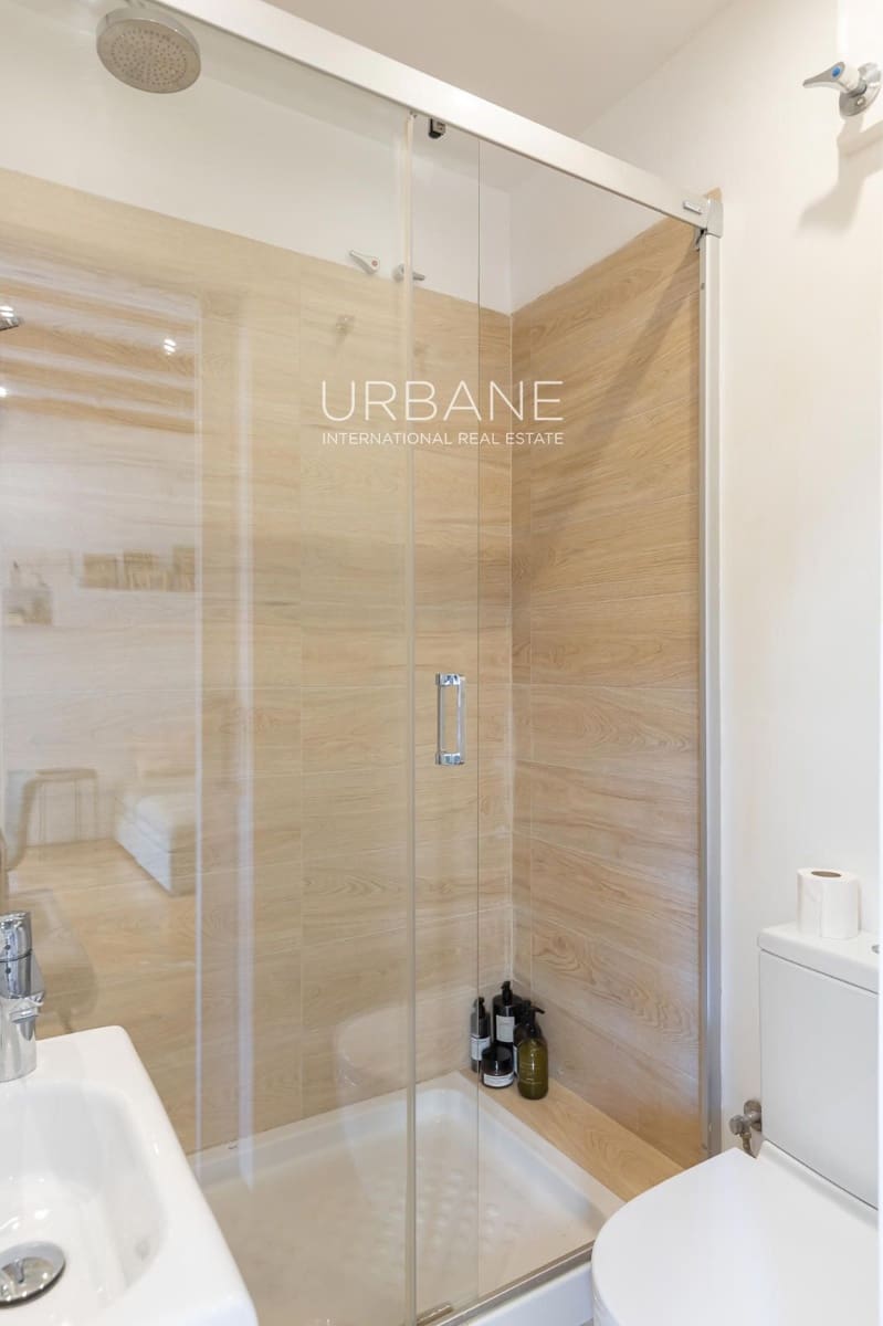 1 chambre Appartement à vendre à Barcelone ville - 219 000 € (Ref: 10052002)