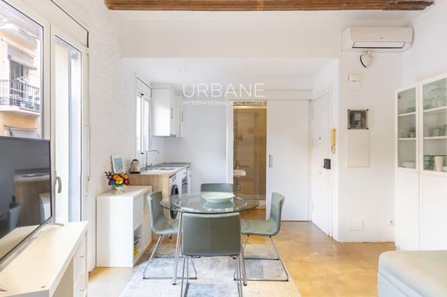 1 chambre Appartement à vendre à Ciutat Vella, Barcelone ville - 219 000 € (Ref: 10052002)