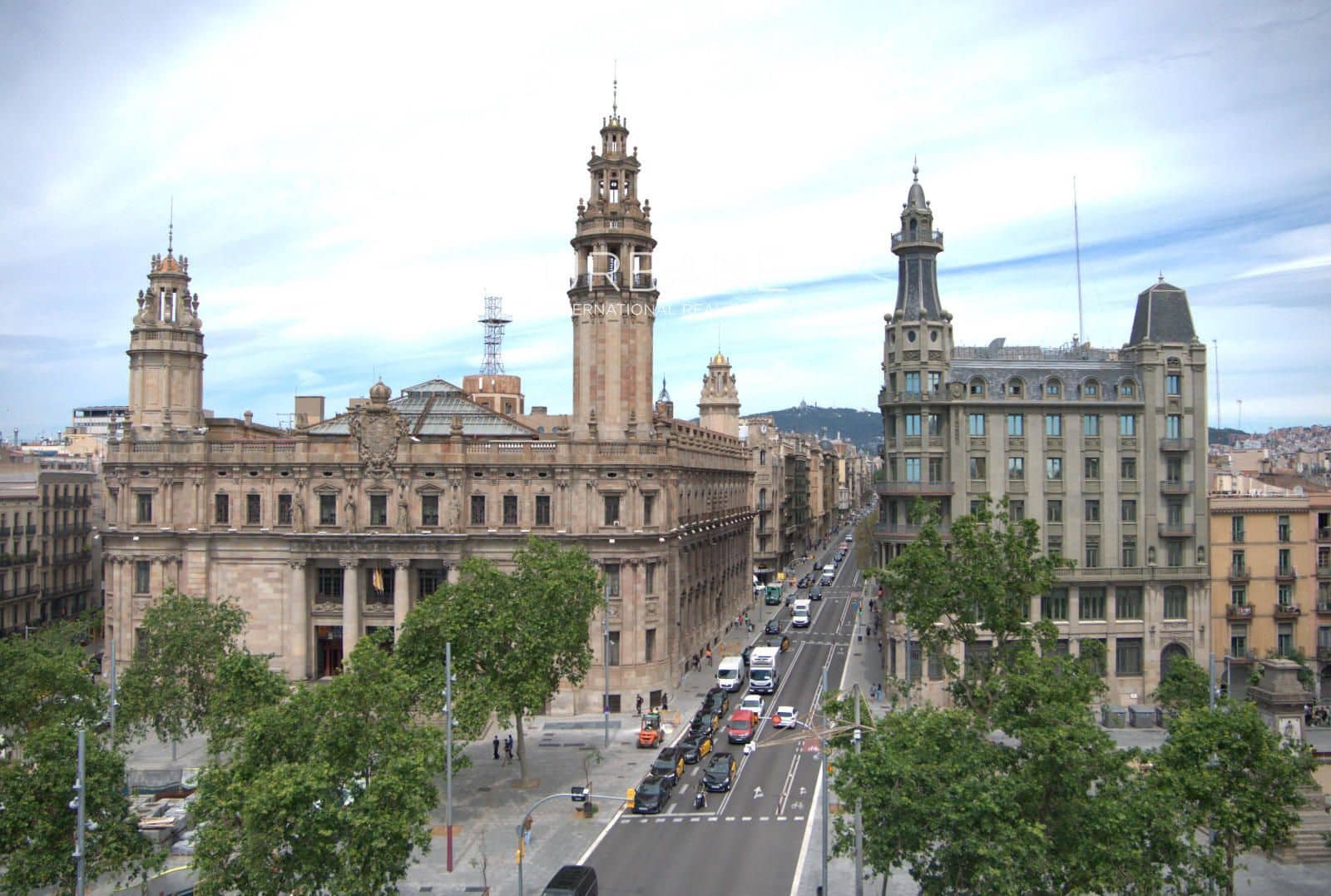 Ático de 3 habitaciones en Barcelona ciudad en venta con piscina - 935.000 € (Ref: 10060637)