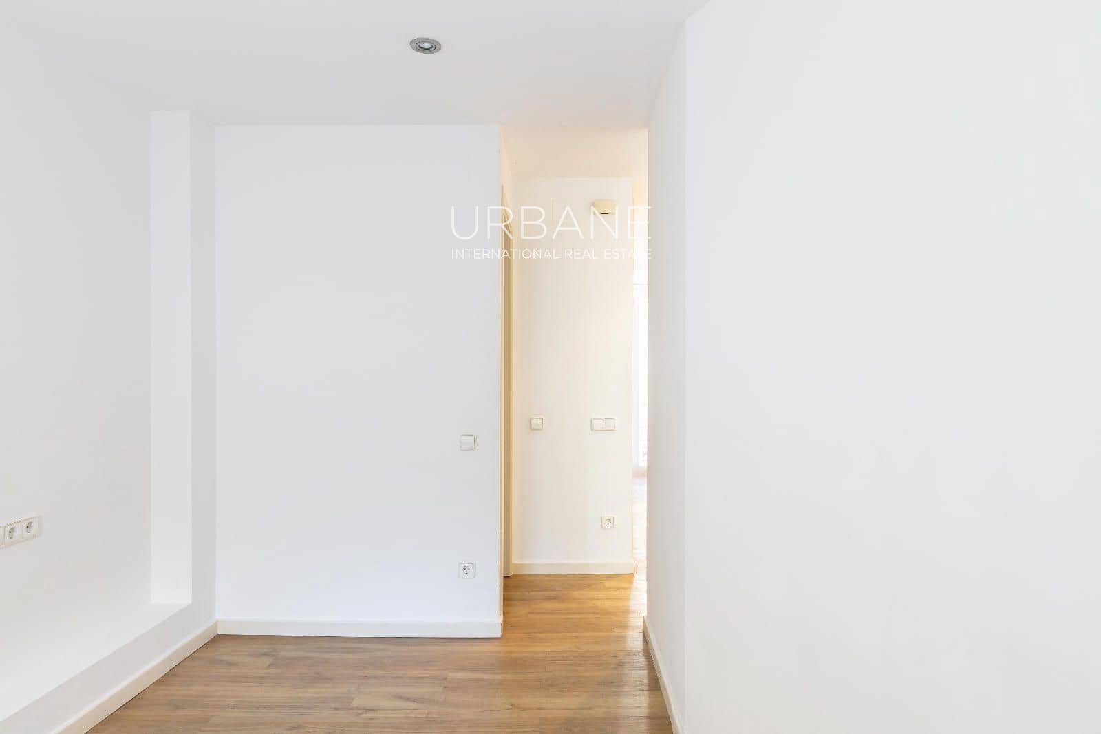 1 sovrum Takvåning till salu i Barcelona stad - 240 000 € (Ref: 10077261)