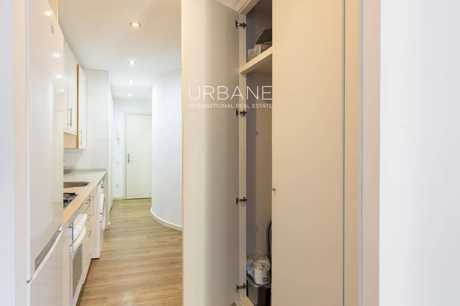 1 sovrum Takvåning till salu i Barcelona stad - 240 000 € (Ref: 10077261)