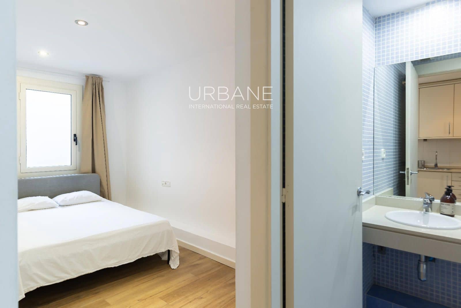 1 sovrum Takvåning till salu i Barcelona stad - 240 000 € (Ref: 10077261)