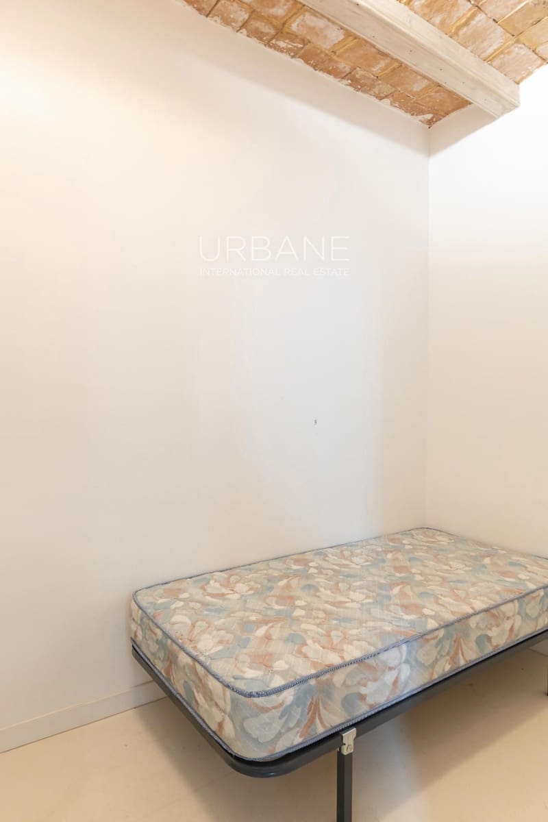 2 soveværelse Penthouse til salg i Barcelona by - € 650.000 (Ref: 10077262)